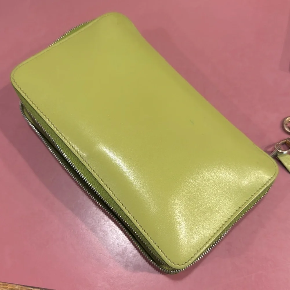authentic Hermes agenda /planner/ calendar/wallet